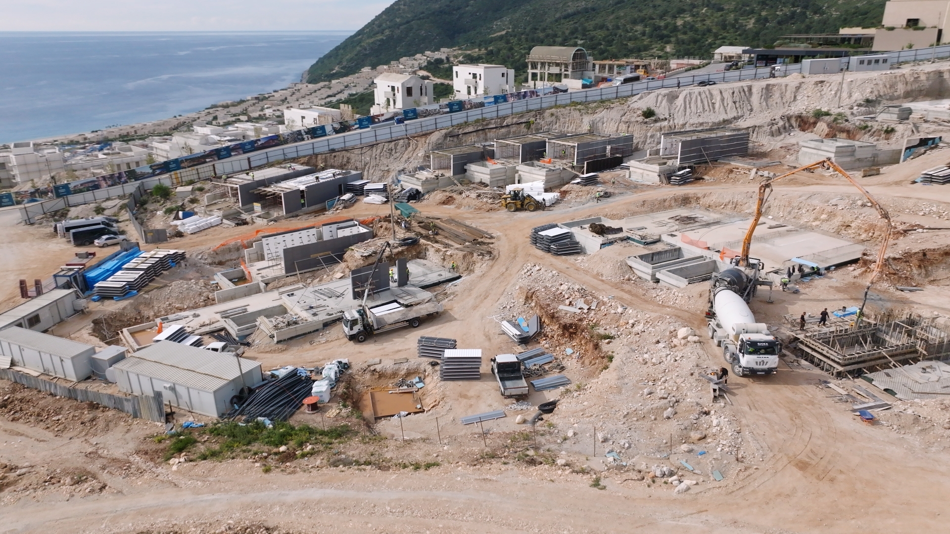 Seaside V Residence view 1